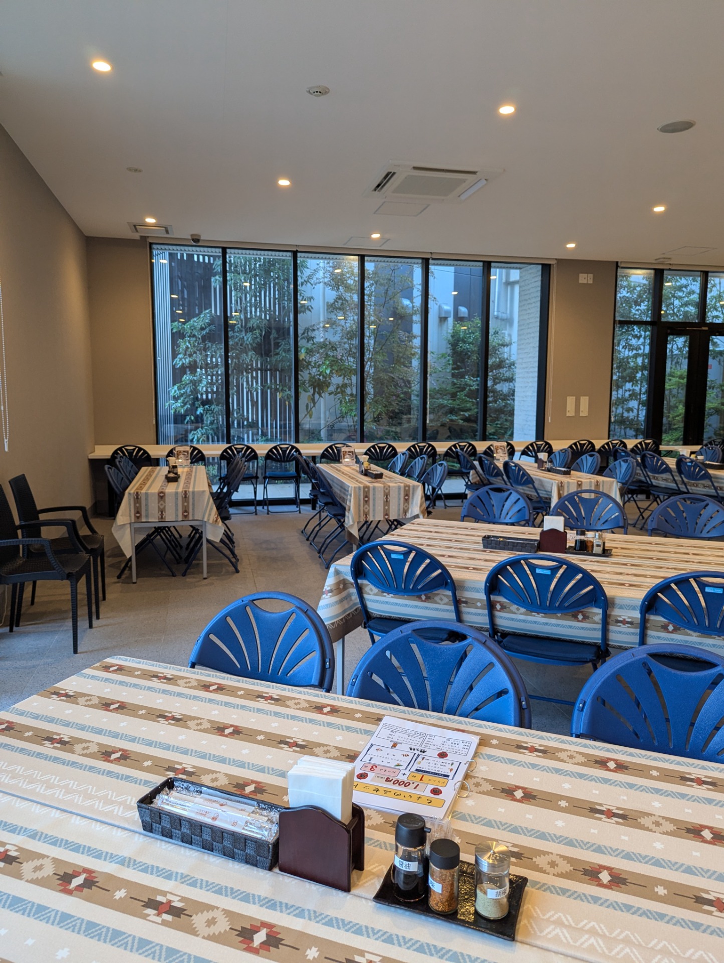 RESTAURANT　SUNRISE